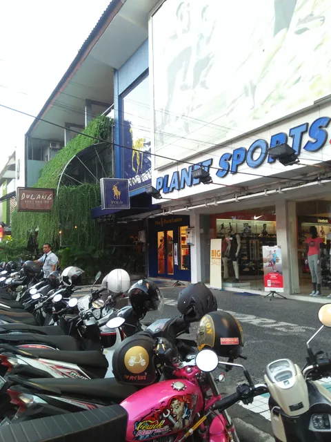 Kuta Square
