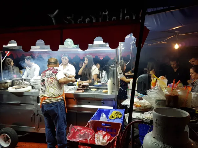 Tacos y Hamburguesas El Egipcio