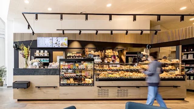 Ströck - Klinik Favoriten