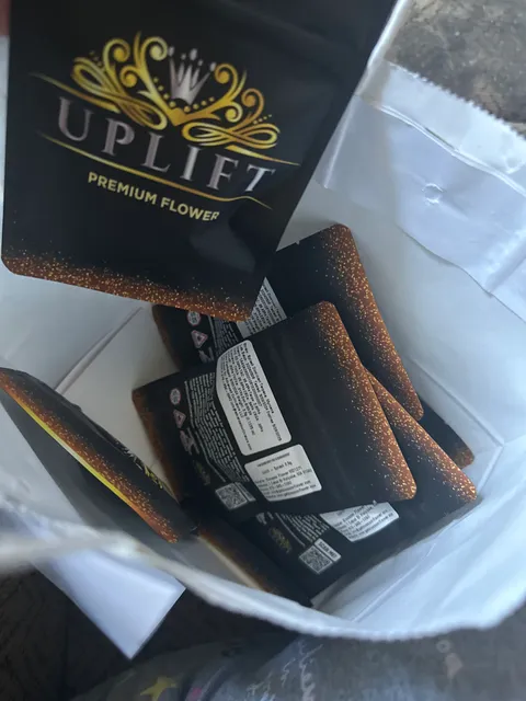 Blossom Flower Delivery Dispensary Cannabis Weed Marijuana