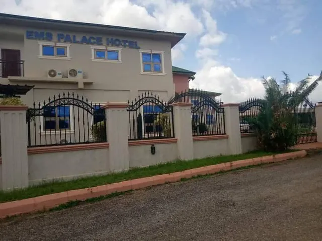 EMS Palace Hotel
