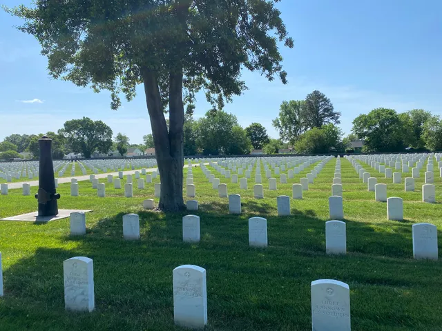 Richmond National Cemetery