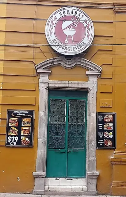 HAMBURGUESERIA NOMADAS