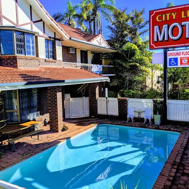 City Lights Motel