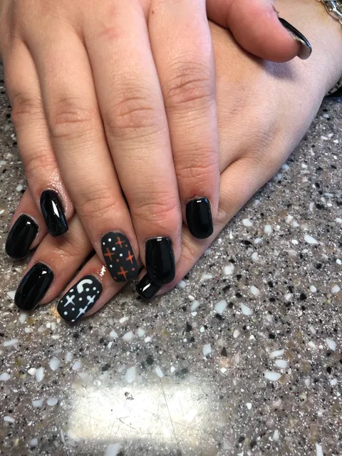 Cindy Nails and Skin Care (formerly sixth avenue salon)