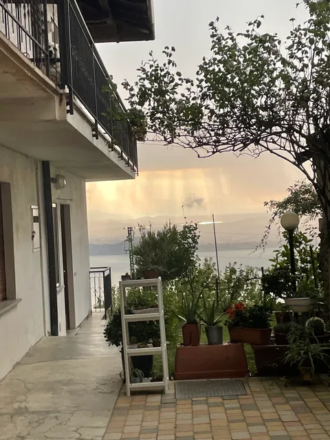 Splendida Vista sui Tre Laghi codice CIN IT003093C2UP5B9SEO