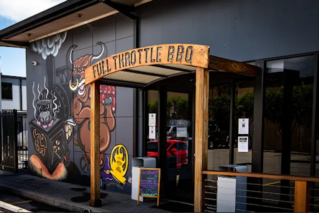 Full Throttle BBQ & Cafe