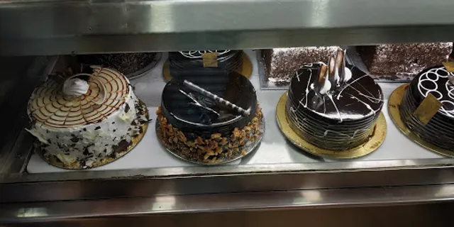 Kabhi B Bakery - Ankur