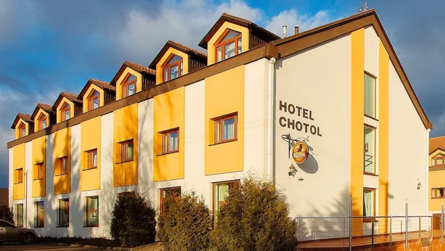 Hotel Chotol