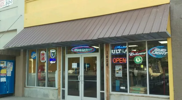 Leo's Deli Mart