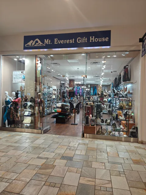 Mt Everest Gift House