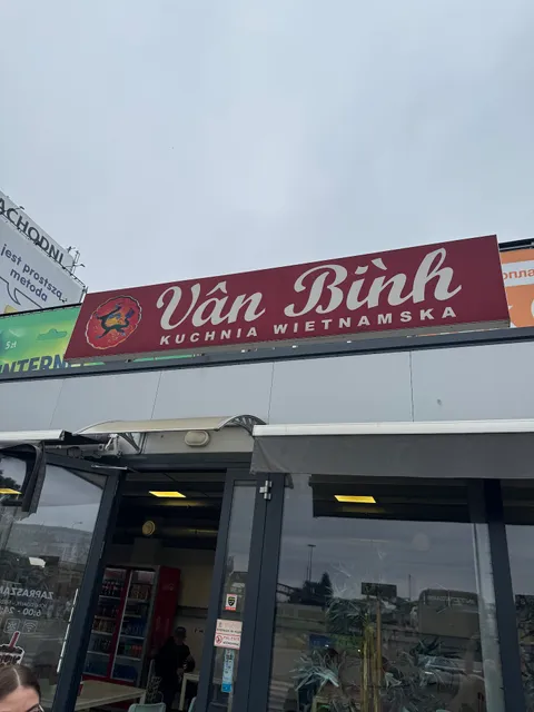 Bar Van Binh