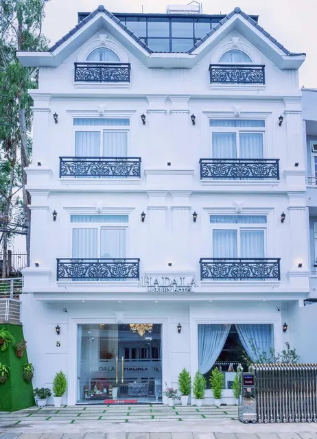 Hadala Luxury Hotel