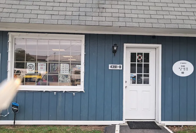 37North Asian Market in the 'Burg