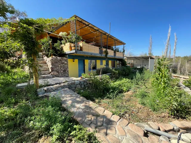 Cabalgatas y Alojamiento LocuraChile