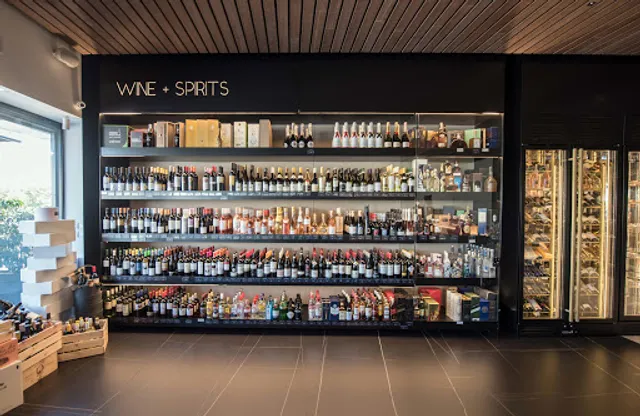 Ipirotissa - Premium Food store Market