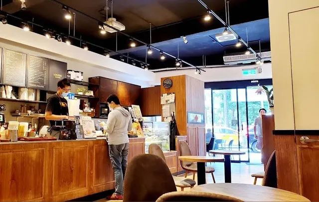 LOUISA COFFEE Fude Dadao Shop