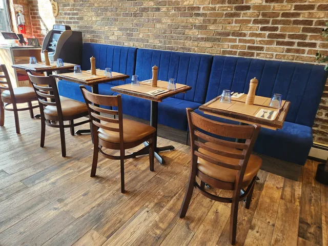 Via Cuma - Sourdough Pizza & Cucina