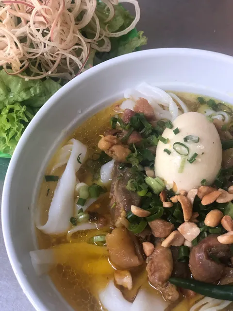 Quán Mỳ Quảng Hường