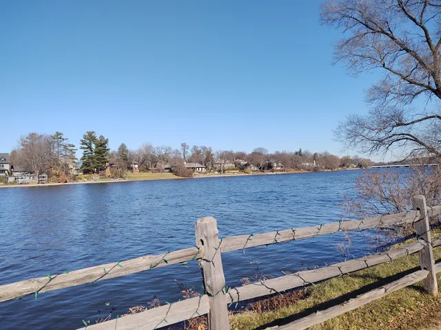 Sinnissippi Riverfront Park