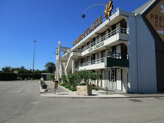 Première Classe Avignon Nord - Le Pontet
