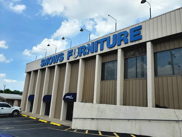 Snows Furniture