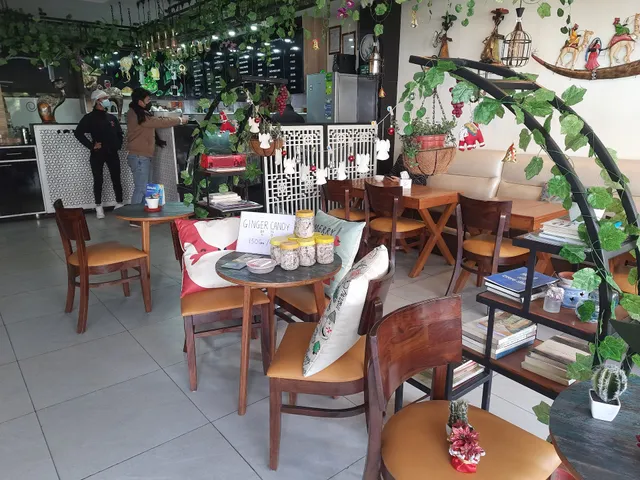 Nuri 91 Café & Restaurant