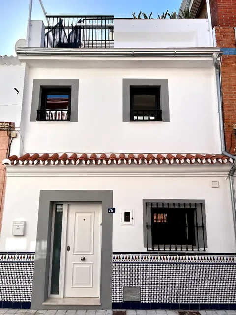 La Tierra Sur Beach House Malaga El Palo