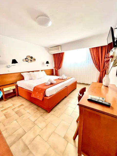 Oelia Rooms & Apartments