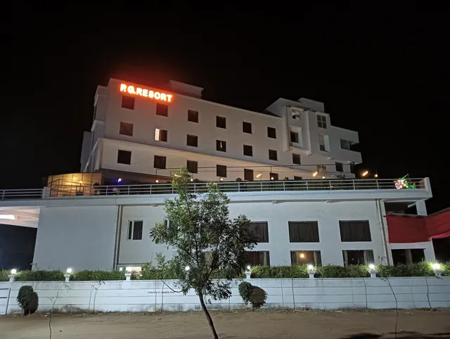 PG RESORT