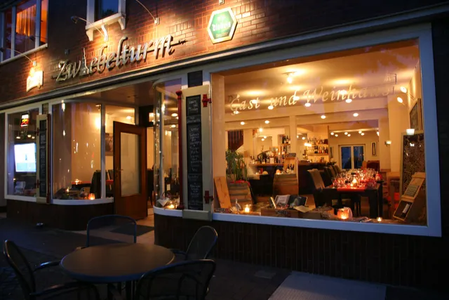 Zwiebelturm Gast- und Weinhaus Bed & Breakfast mit Weinverkauf