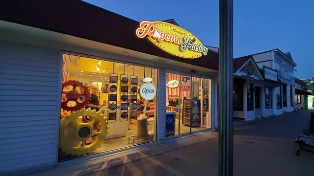 Landa’s Popcorn Factory