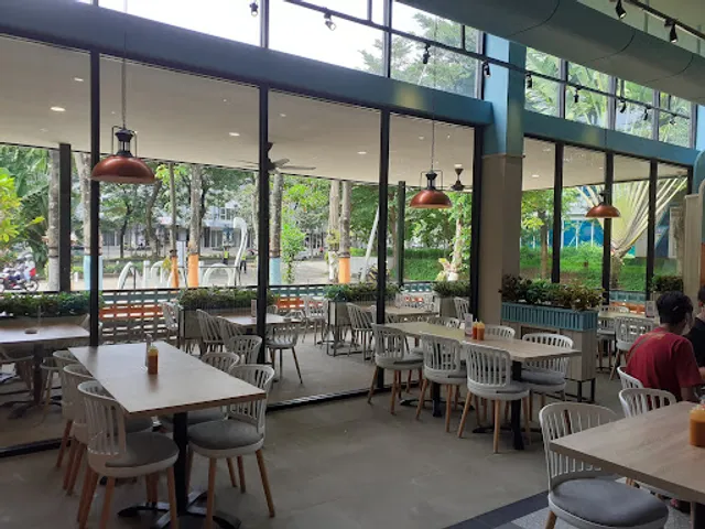 Solaria - SouthCity Pamulang