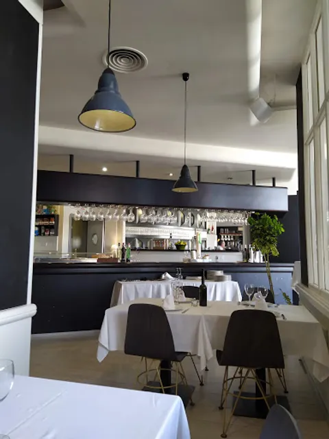 Restaurant & bar Vintage