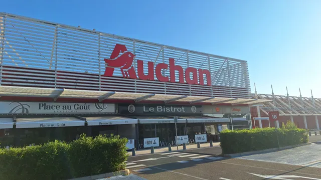 Auchan Hypermarché Nimes