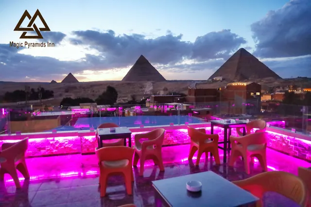 magic pyramids inn
