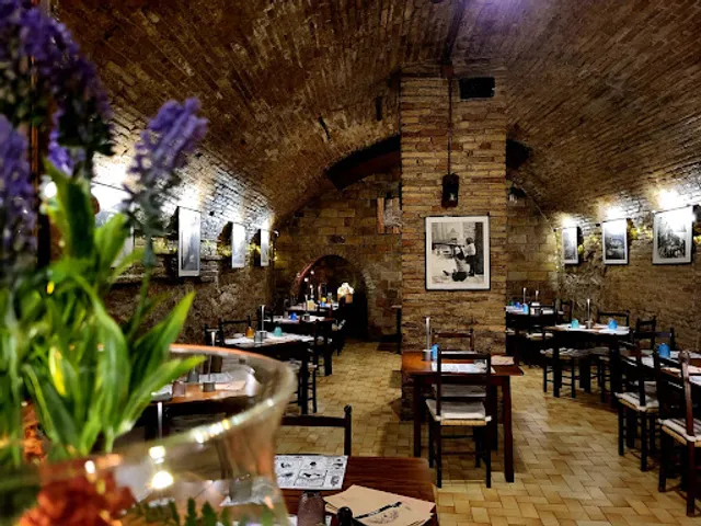 Ristorante Pizzeria la Grotta Fossombrone
