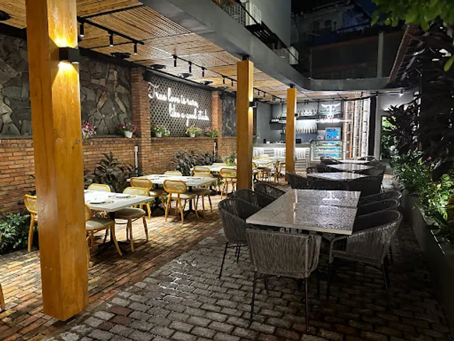 Steak Love The Villa