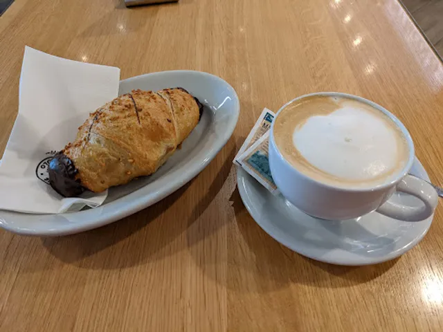 Caffè Spettacolo Altstetterplatz