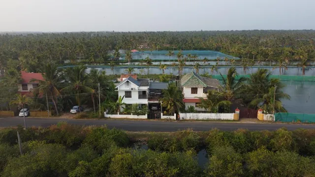 Karma Homestay, Munroe Cycle (cycle rent)