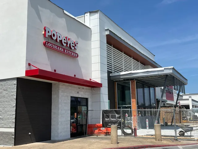 Reisterstown Road Plaza