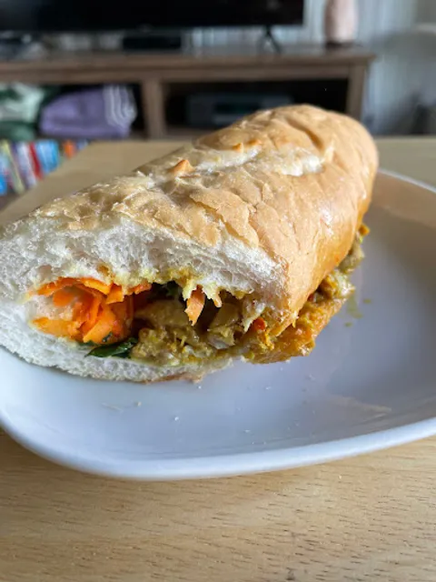 Nhon Hoa Sandwich Bar