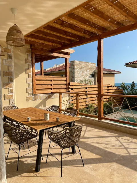 LOZENETS LUXURY VILLA