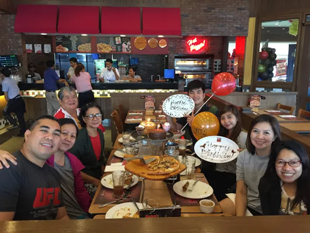 Shakey's