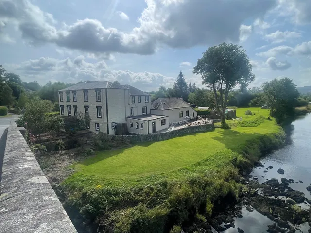 Kenbridge Hotel & Campsite