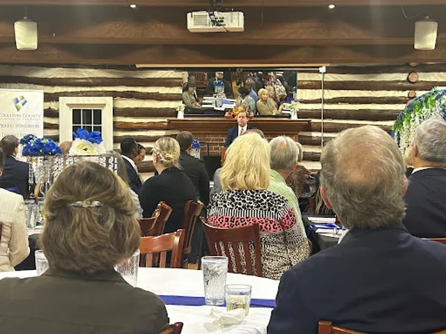 Bear Cafe and Lounge on Main