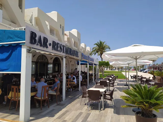 Restaurante Puerto Pezquera