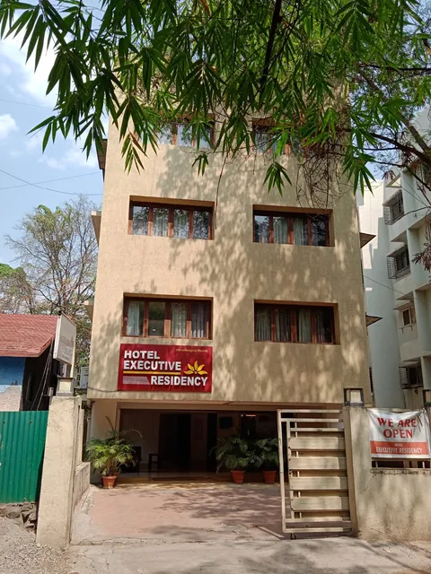 Hotel Executive Residency