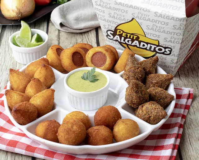 Petit Salgaditos
