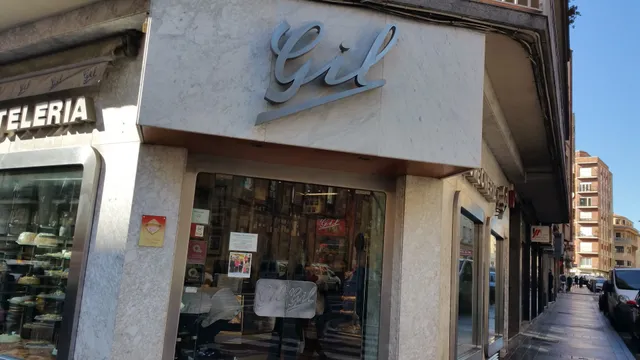 Confiterías Pastelerías Gil